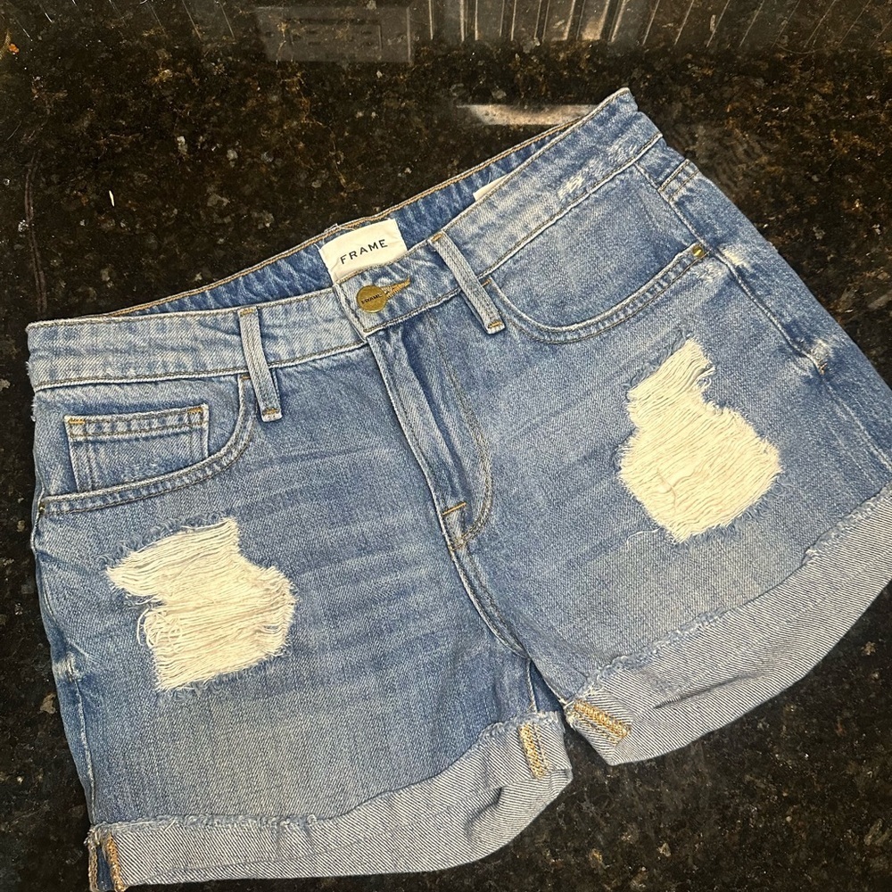 FRAME Le Grand Garçon Light Washed Blue Jean Shorts Size 25